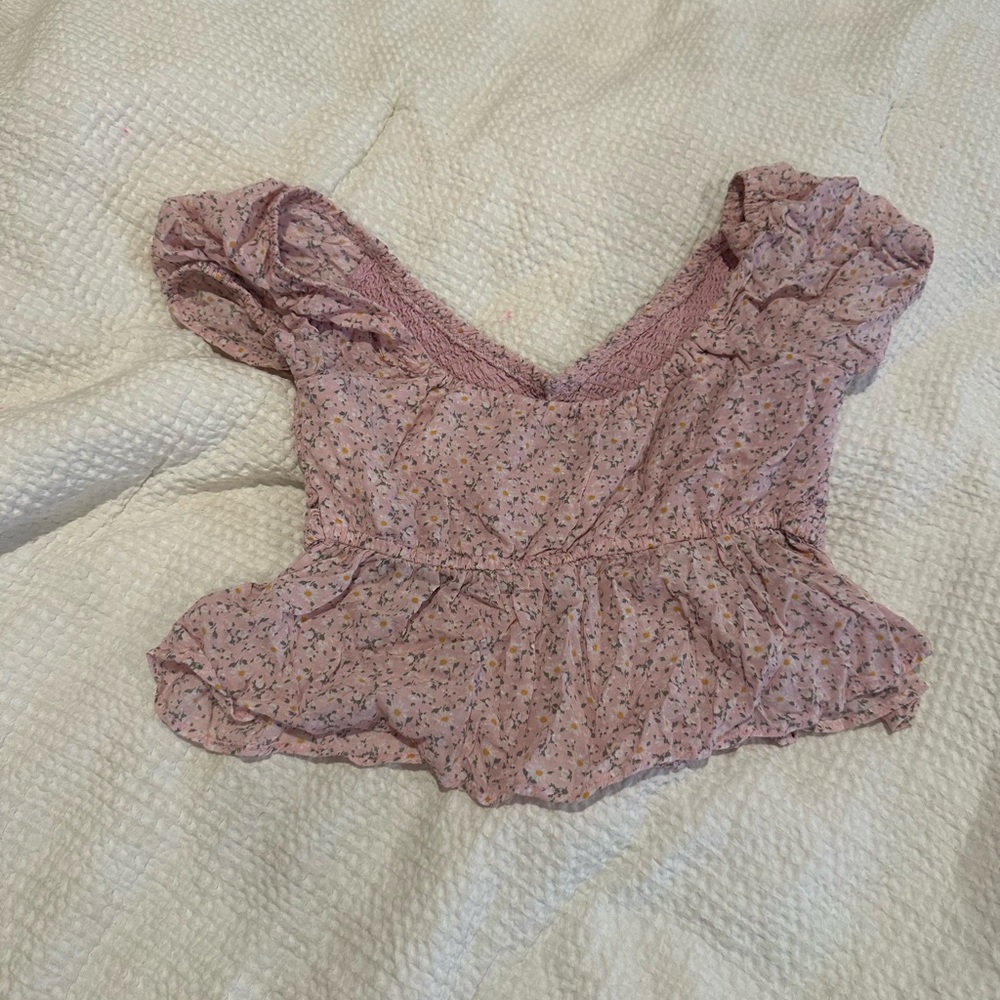 Hollister Purple Pink Ruffled Peplum Cap Sleeve Blouse